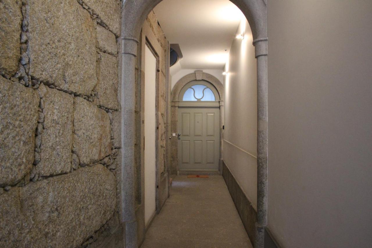 Practical And Comfortable Apartment With Garden Porto Bagian luar foto